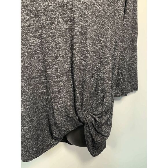 Chelsea & Theodore Knot Front 3/4 Sleeve Shirt - Picture 3 of 8